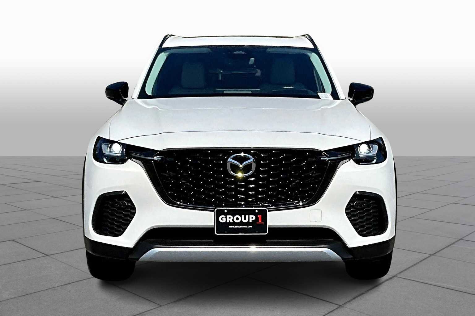 Used 2025 MAZDA CX-70 Plug-In Hybrid w/ Premium Pkg image 3