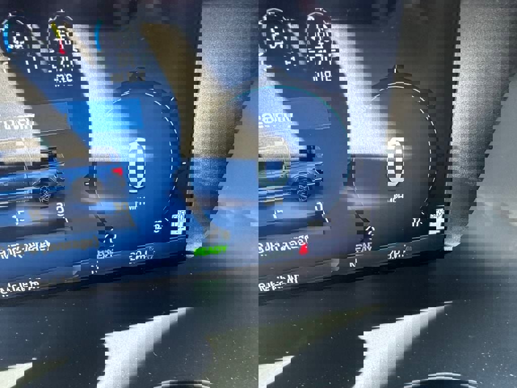 New 2025 Ford F150 XLT w/ Equipment Group 302A MID image 13