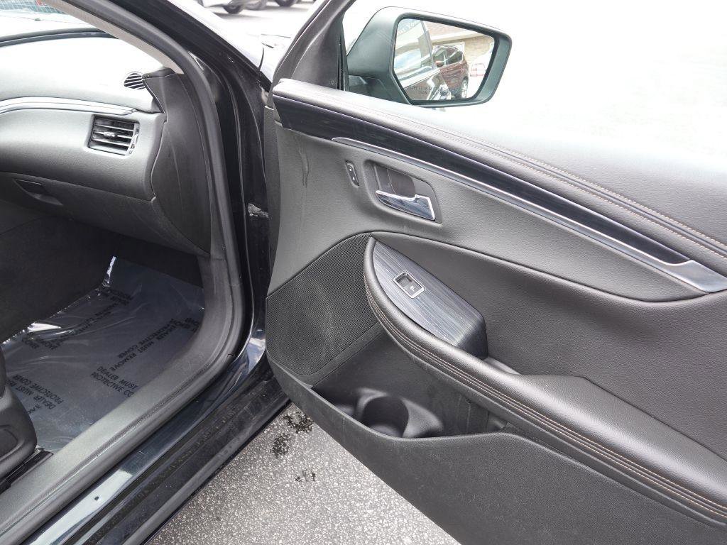 Used 2019 Chevrolet Impala LT image 29
