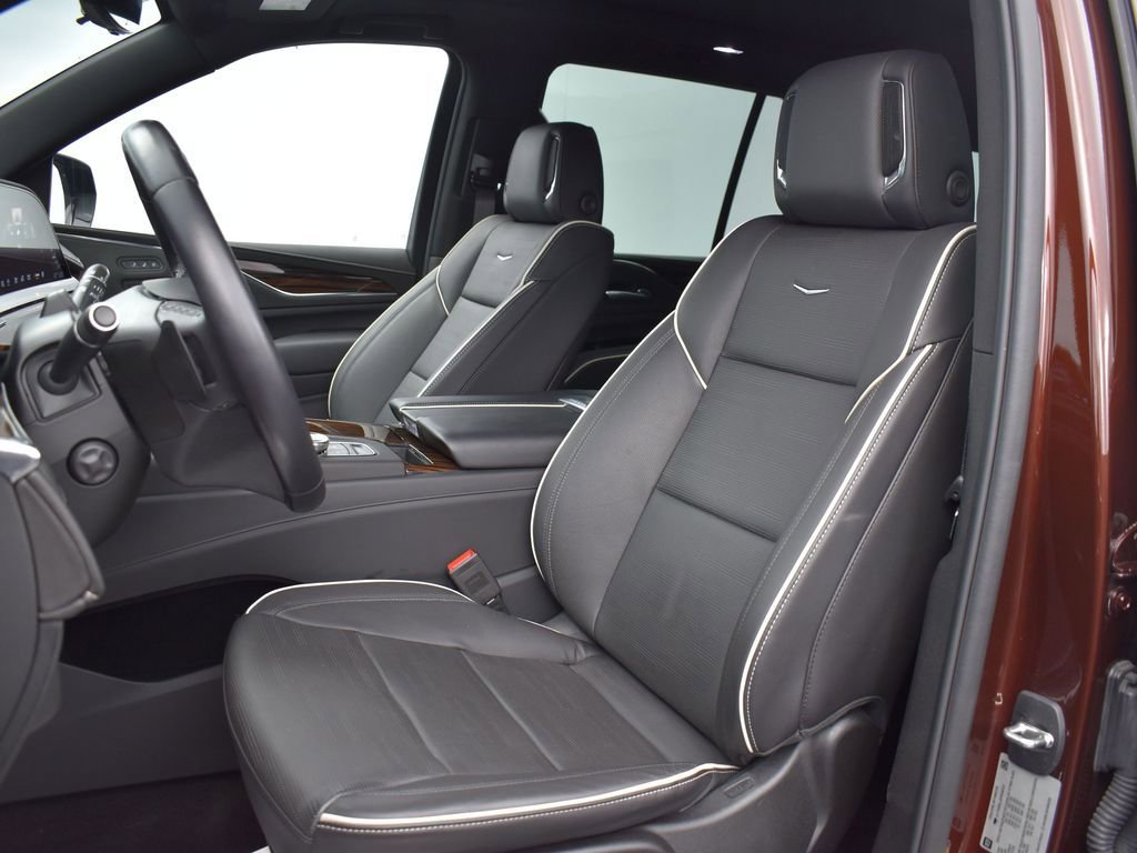 Certified 2023 Cadillac Escalade Premium Luxury w/ LPO, Floor Liner Package image 13