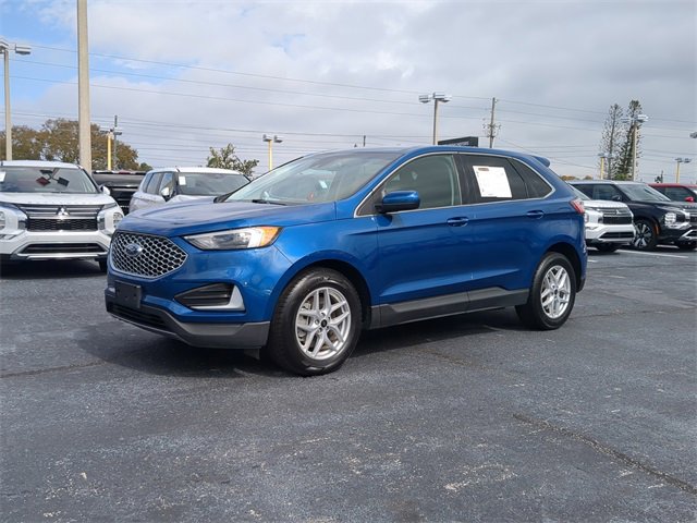Used 2024 Ford Edge SEL image 2