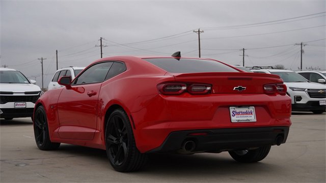 Used 2020 Chevrolet Camaro LT image 7