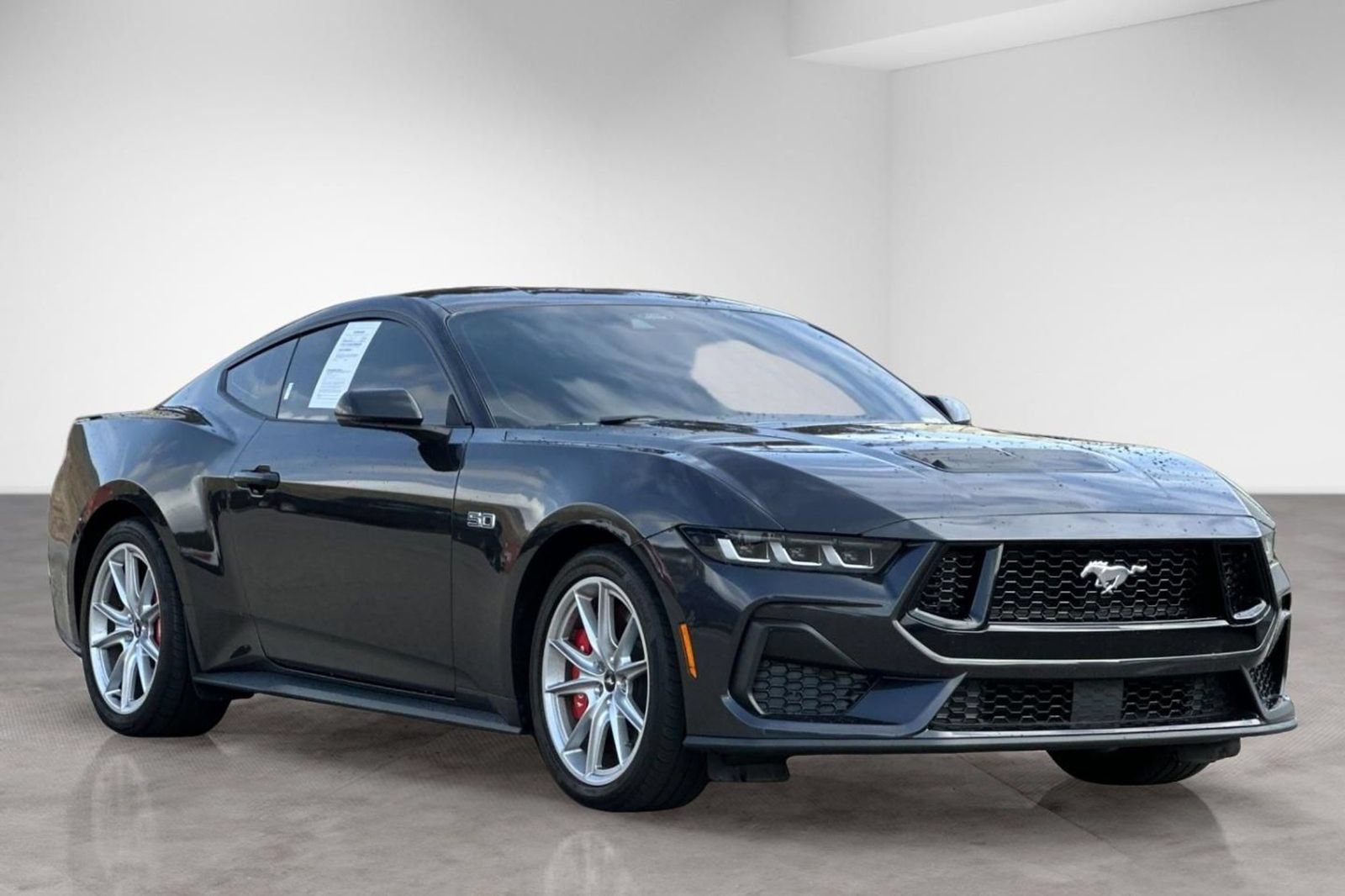 Used 2024 Ford Mustang GT Premium RWD image 8