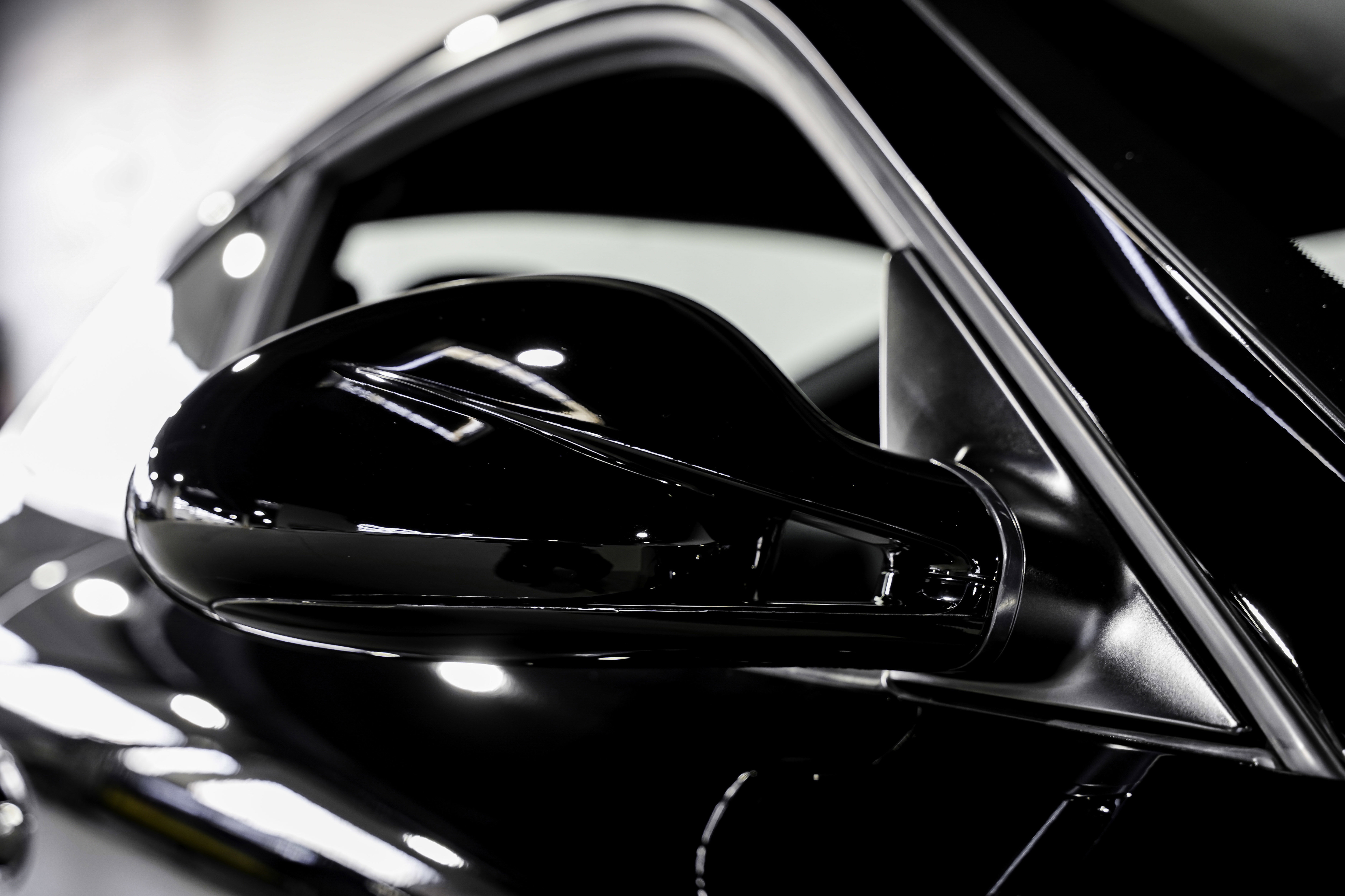 Used 2010 Porsche 911 Carrera 4S image 37