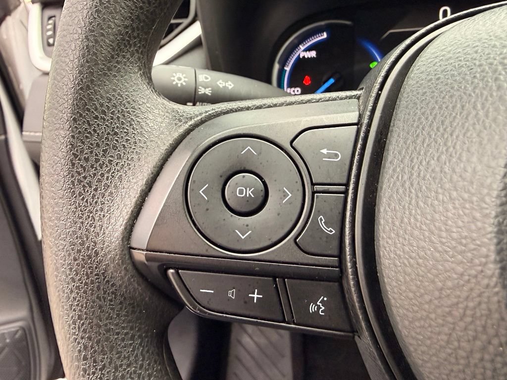Used 2025 Toyota RAV4 XLE AWD/4WD image 22