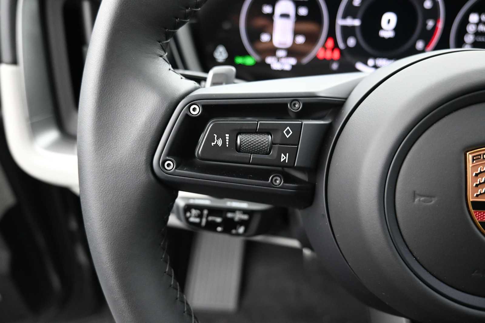 New 2026 Porsche Cayenne S AWD/4WD image 15