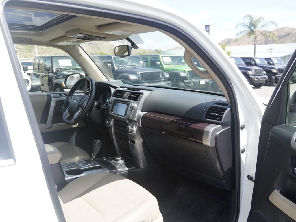 Used 2016 Toyota 4Runner Limited image 24