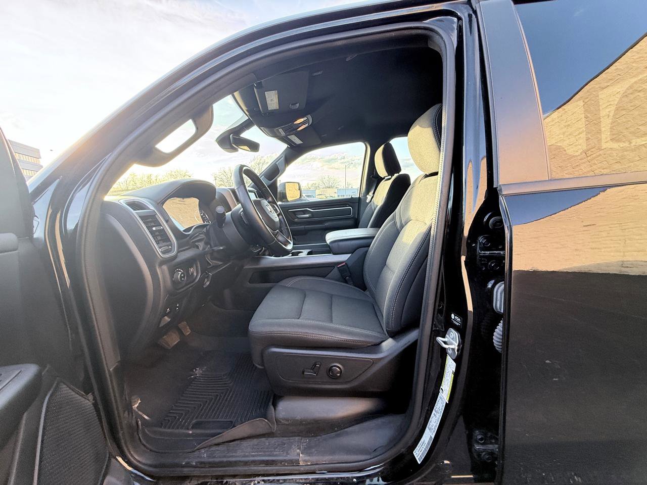 Used 2022 RAM 1500 Big Horn image 10