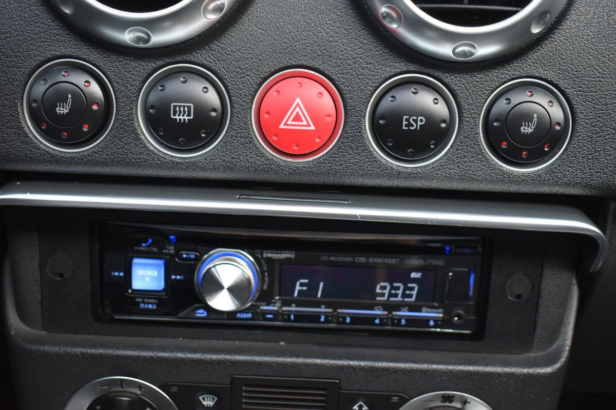 Used 2002 Audi TT 1.8T image 31