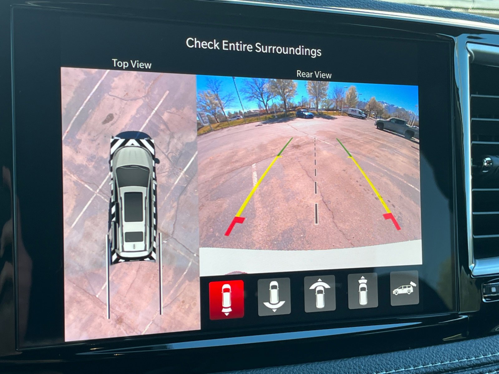 New 2026 Chrysler Pacifica Select image 21