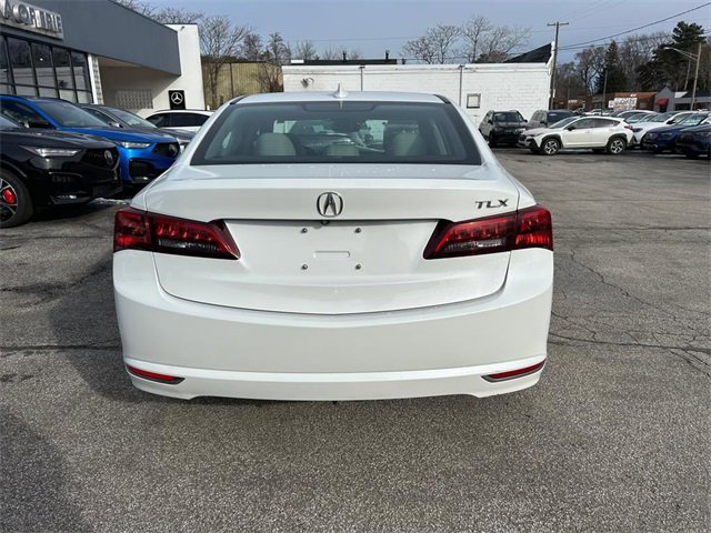 Used 2015 Acura TLX w/ Technology Package image 3