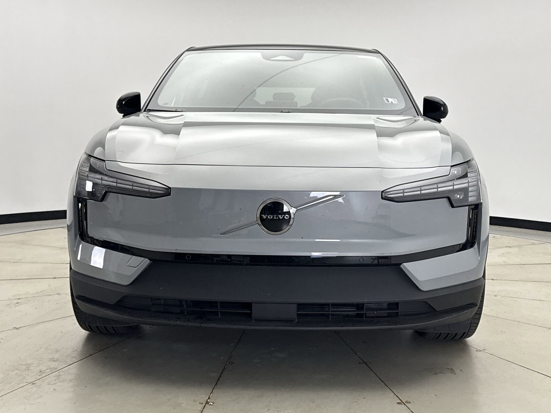 Used 2025 Volvo EX30 Plus w/ Protection Package Premier AWD/4WD image 8