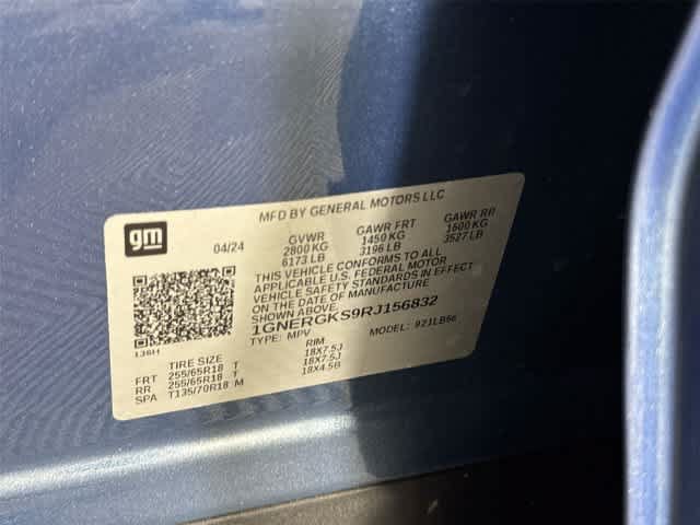 Used 2024 Chevrolet Traverse LT w/ LPO, Floor Liner Package FWD image 28