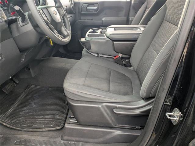 Used 2020 Chevrolet Silverado 1500 Custom w/ Custom Value Package image 16