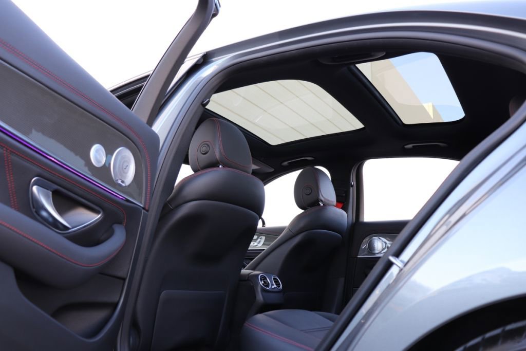 Used 2020 Mercedes-Benz E 53 AMG 4MATIC Sedan image 37