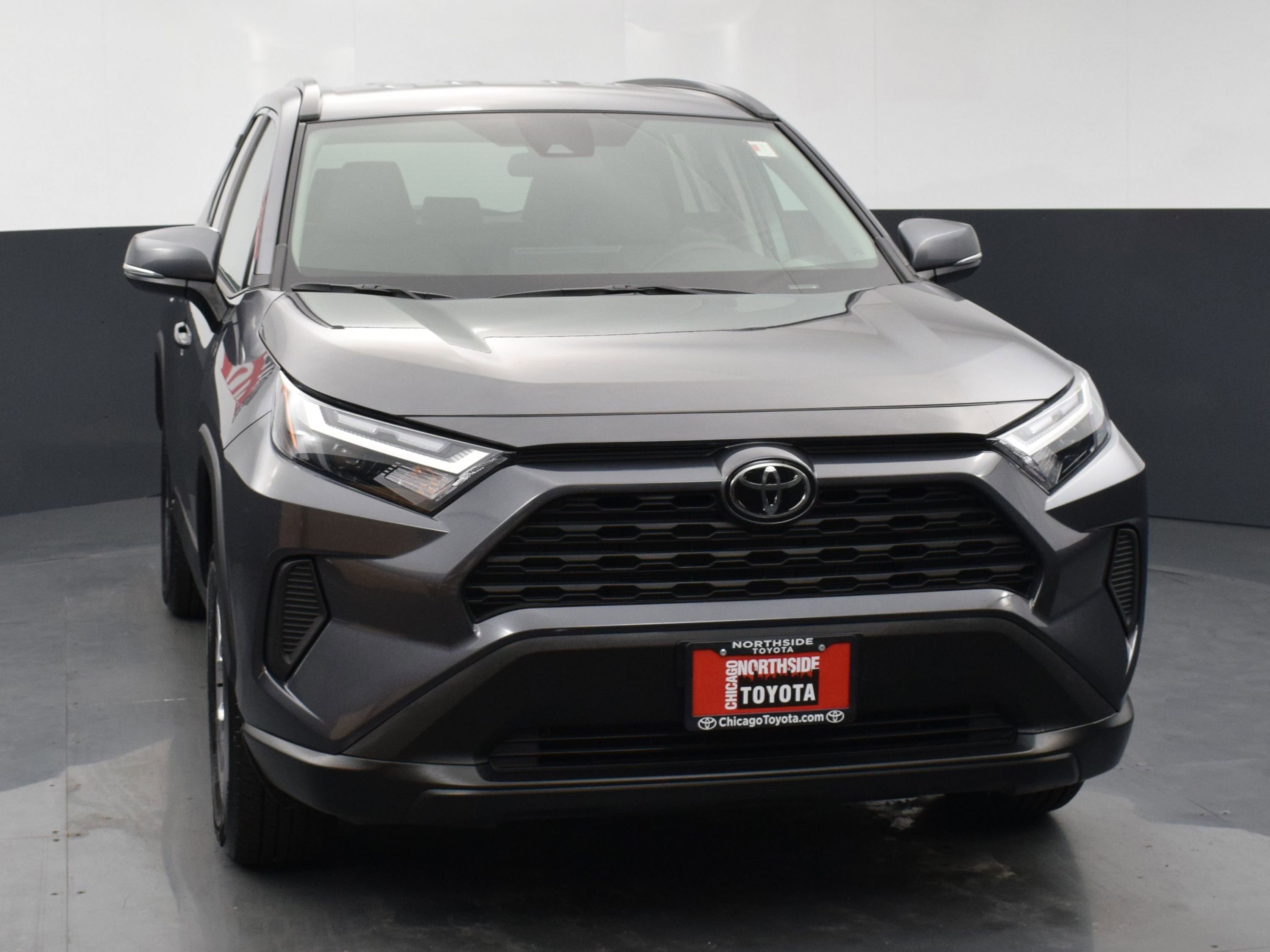 Used 2025 Toyota RAV4 XLE AWD/4WD image 7