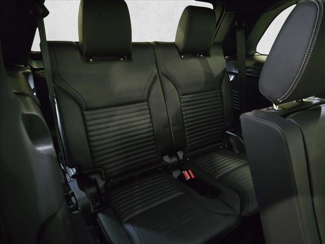 New 2026 Land Rover Discovery Limited Edition AWD/4WD image 12