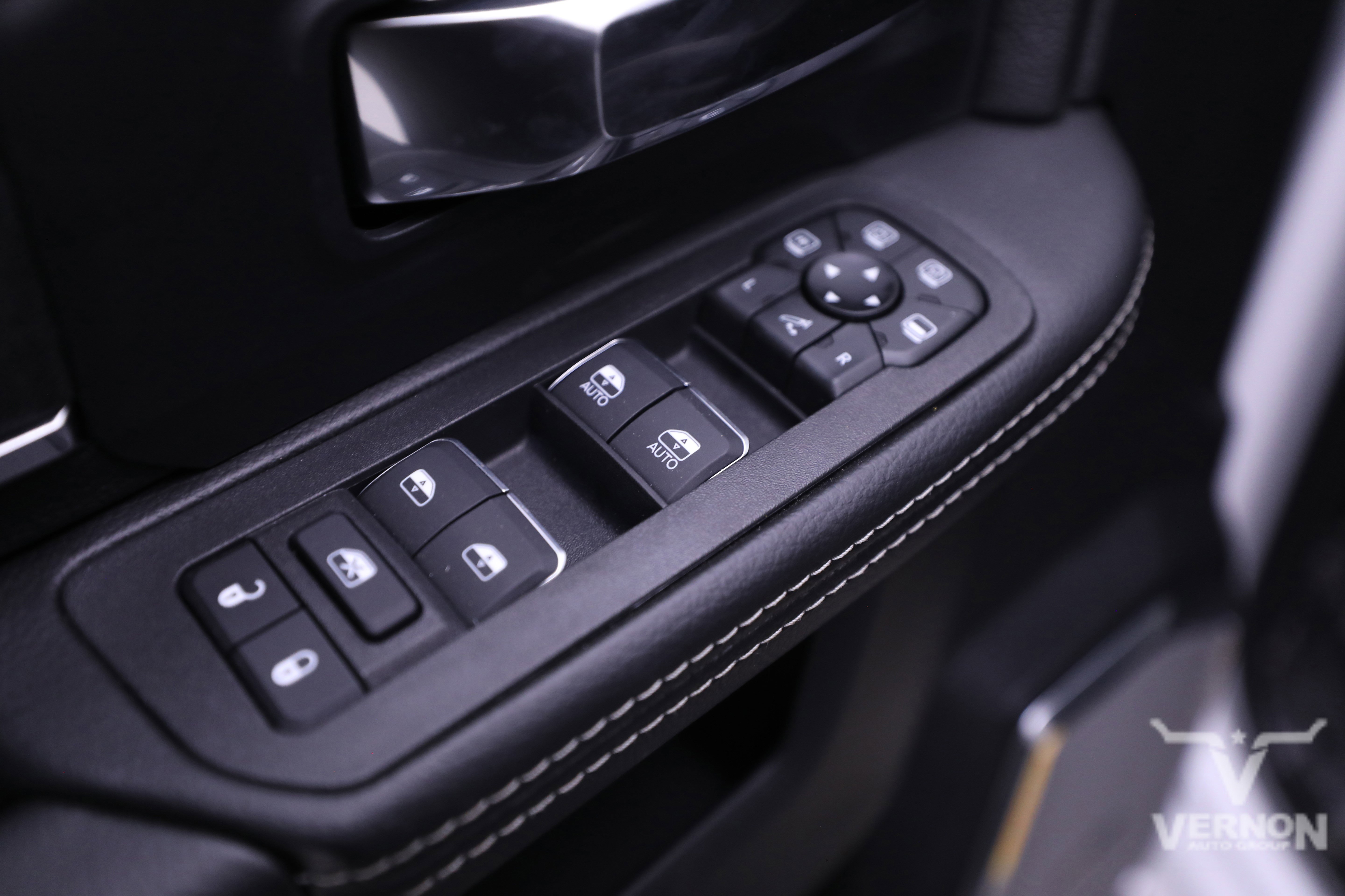 New 2025 RAM 3500 Laramie image 19