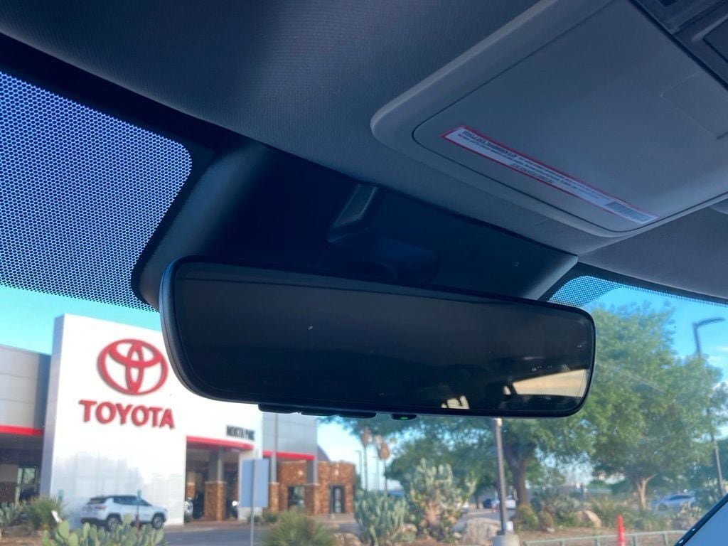Used 2024 Toyota Sequoia Limited image 25