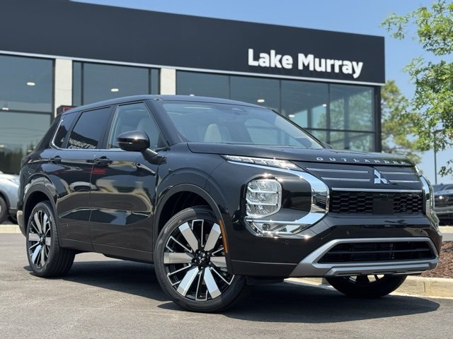 New 2025 Mitsubishi Outlander SE