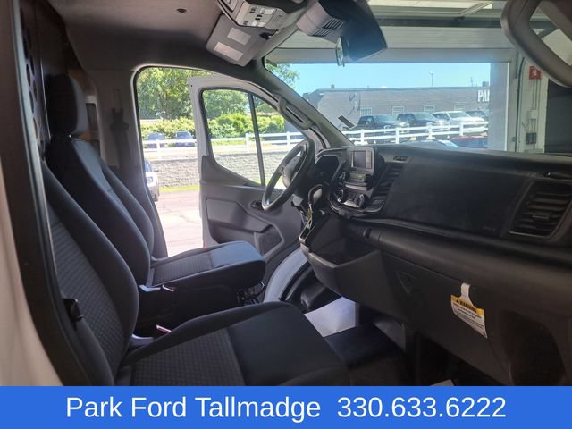 Used 2025 Ford Transit 250 Low Roof w/ Exterior Upgrade Package RWD image 17