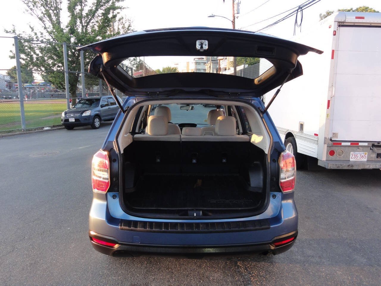 Used 2015 Subaru Forester 2.5i w/ Alloy Wheel Package AWD/4WD image 26