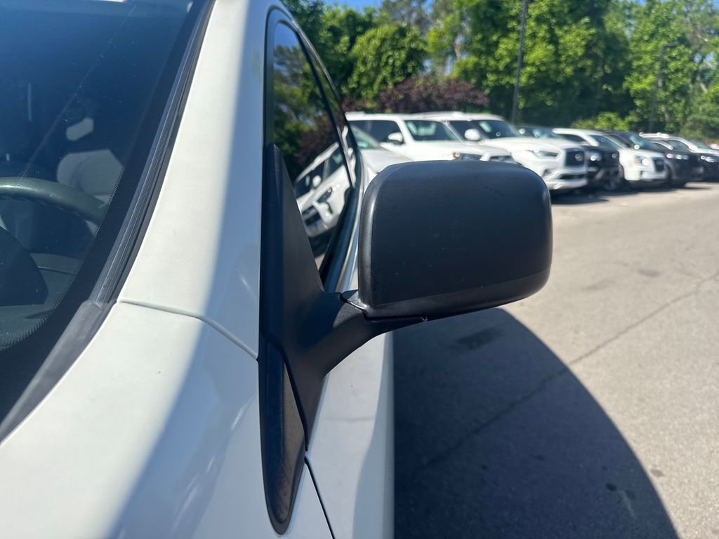 Used 2014 Nissan Rogue S w/ Convenience Package image 33