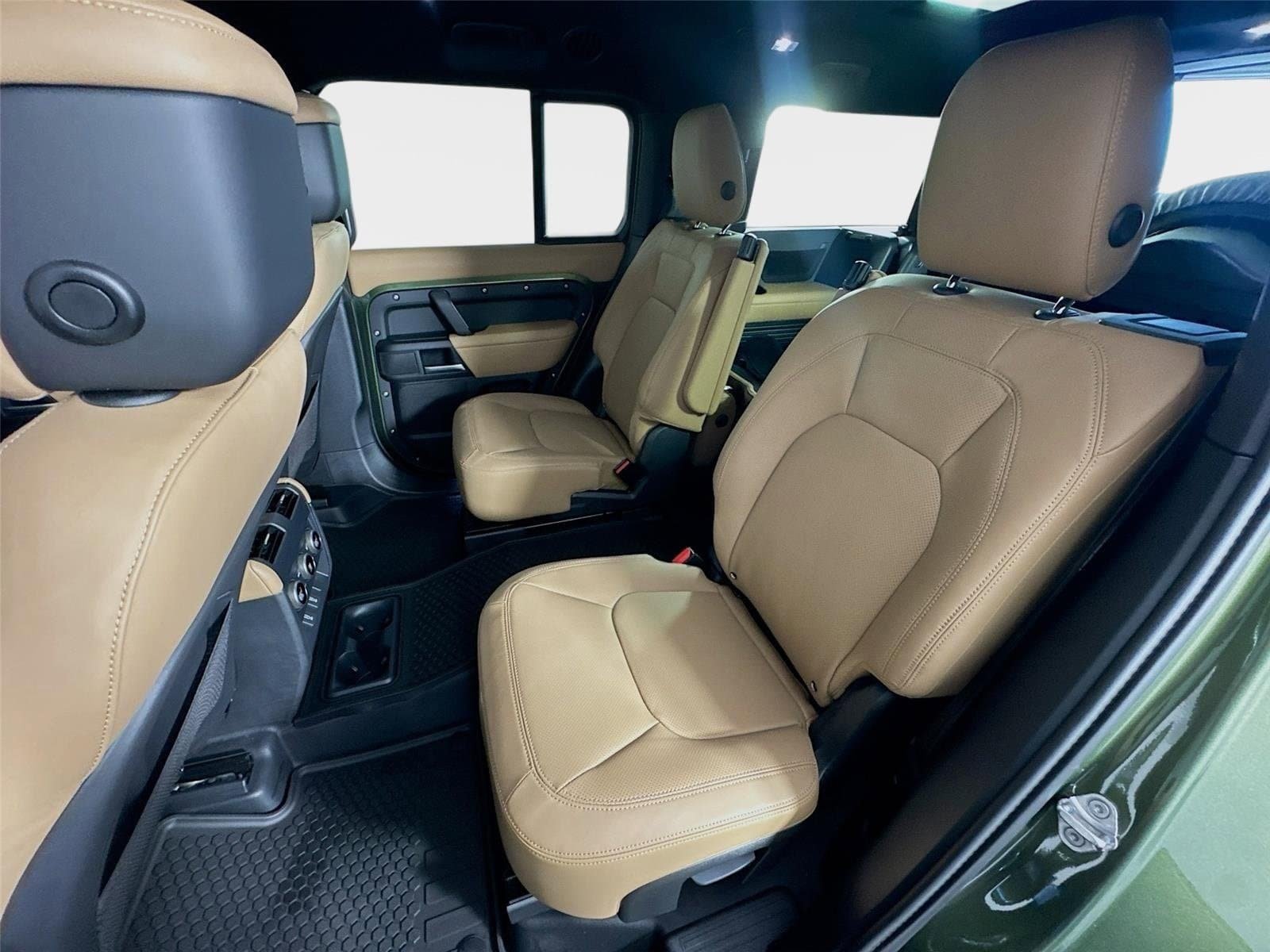 New 2026 Land Rover Defender 130 S AWD/4WD image 24