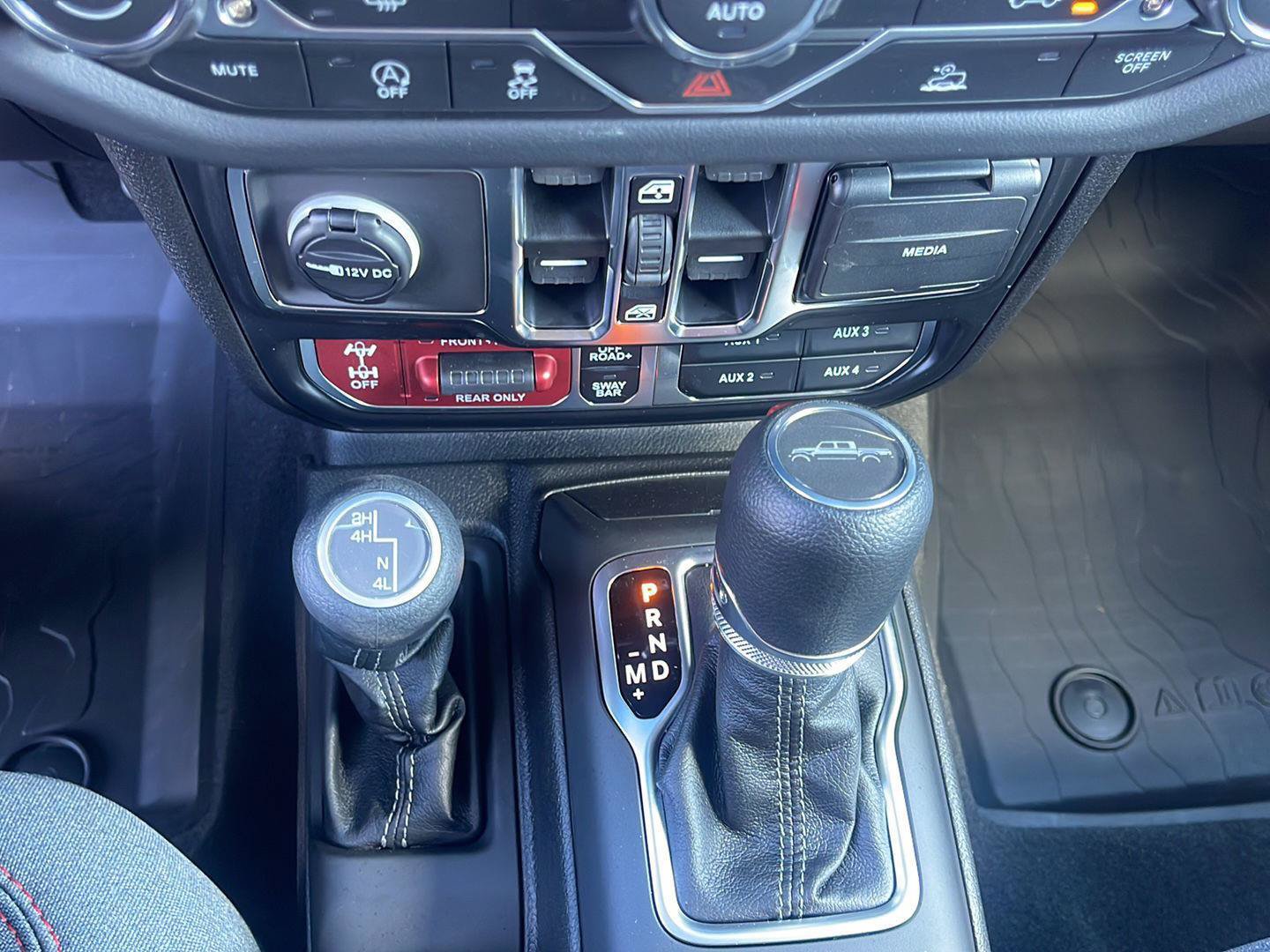 New 2026 Jeep Gladiator Mojave AWD/4WD image 20
