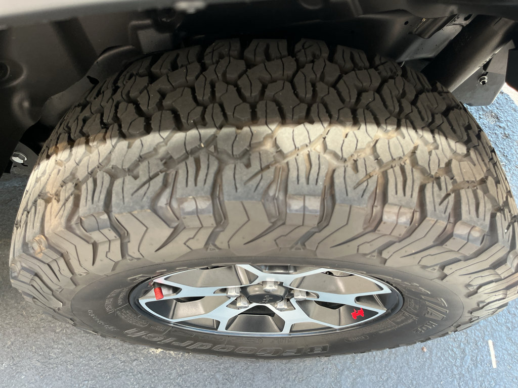 Certified 2022 Jeep Wrangler Unlimited Rubicon w/ LED Lighting Group AWD/4WD image 29