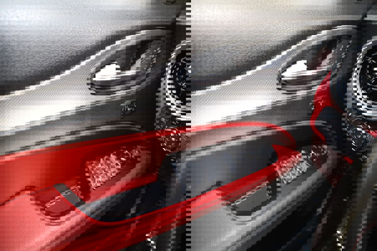 Used 2020 Alfa Romeo Stelvio Ti Sport w/ Quick Order Package 22S Sport image 33