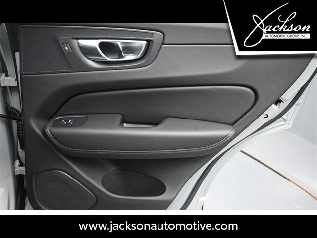 Used 2025 Volvo XC60 B5 Core w/ Climate Package image 26