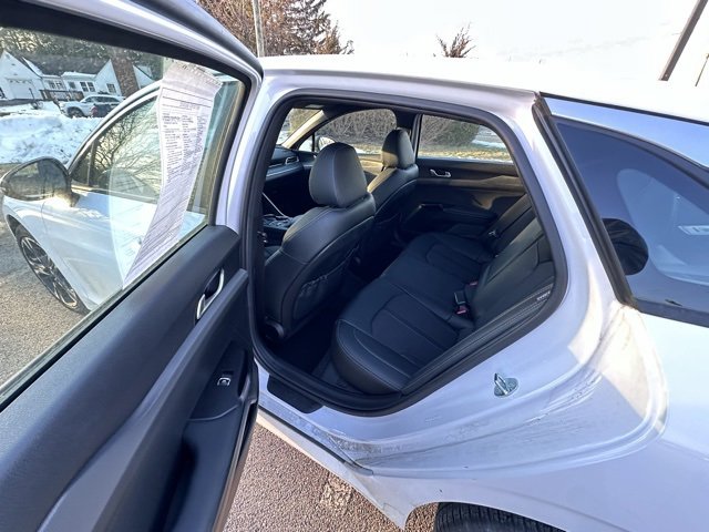 Used 2024 Kia K5 GT-Line w/ GT-Line Premium Package image 11