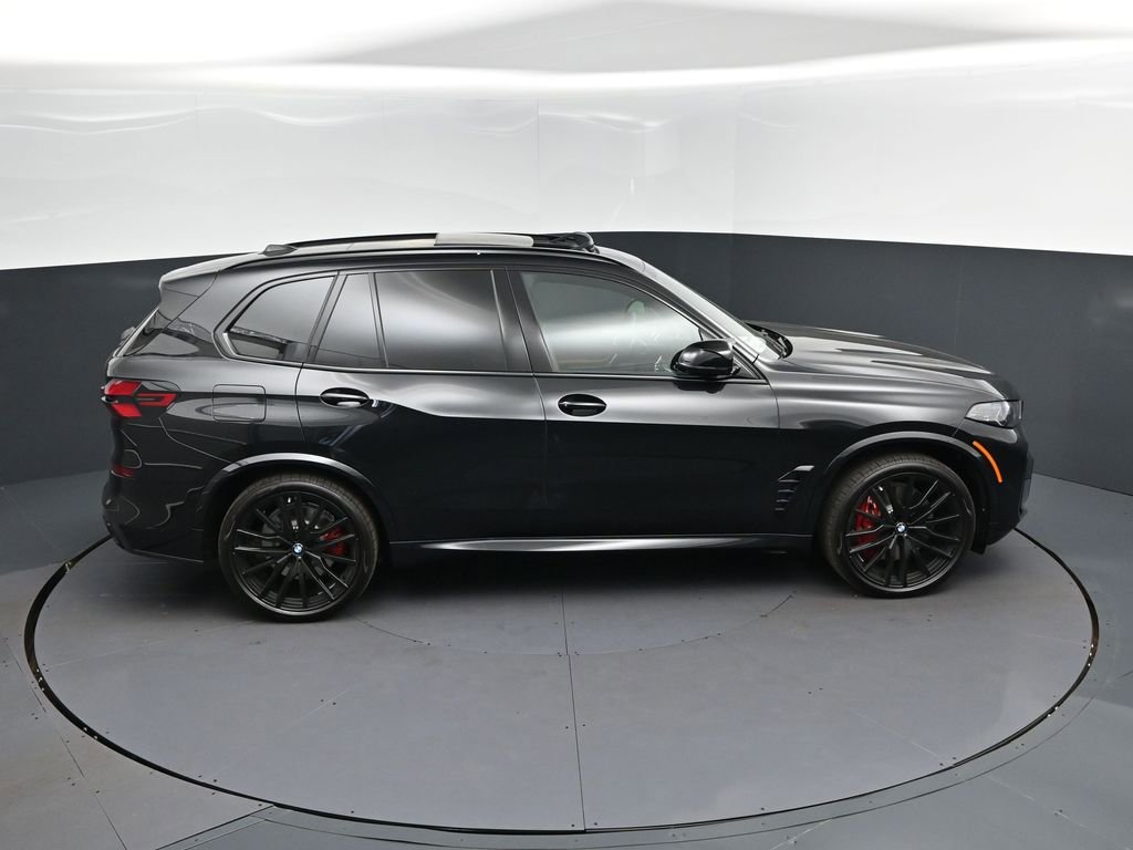 New 2026 BMW X5 M60i image 36