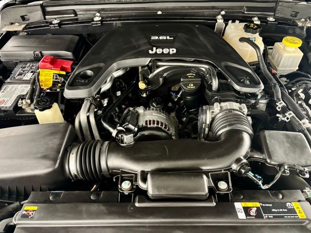 Used 2021 Jeep Gladiator Willys image 31
