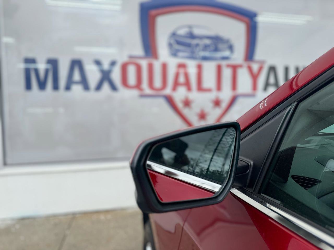 Used 2023 Chevrolet Equinox LT image 56