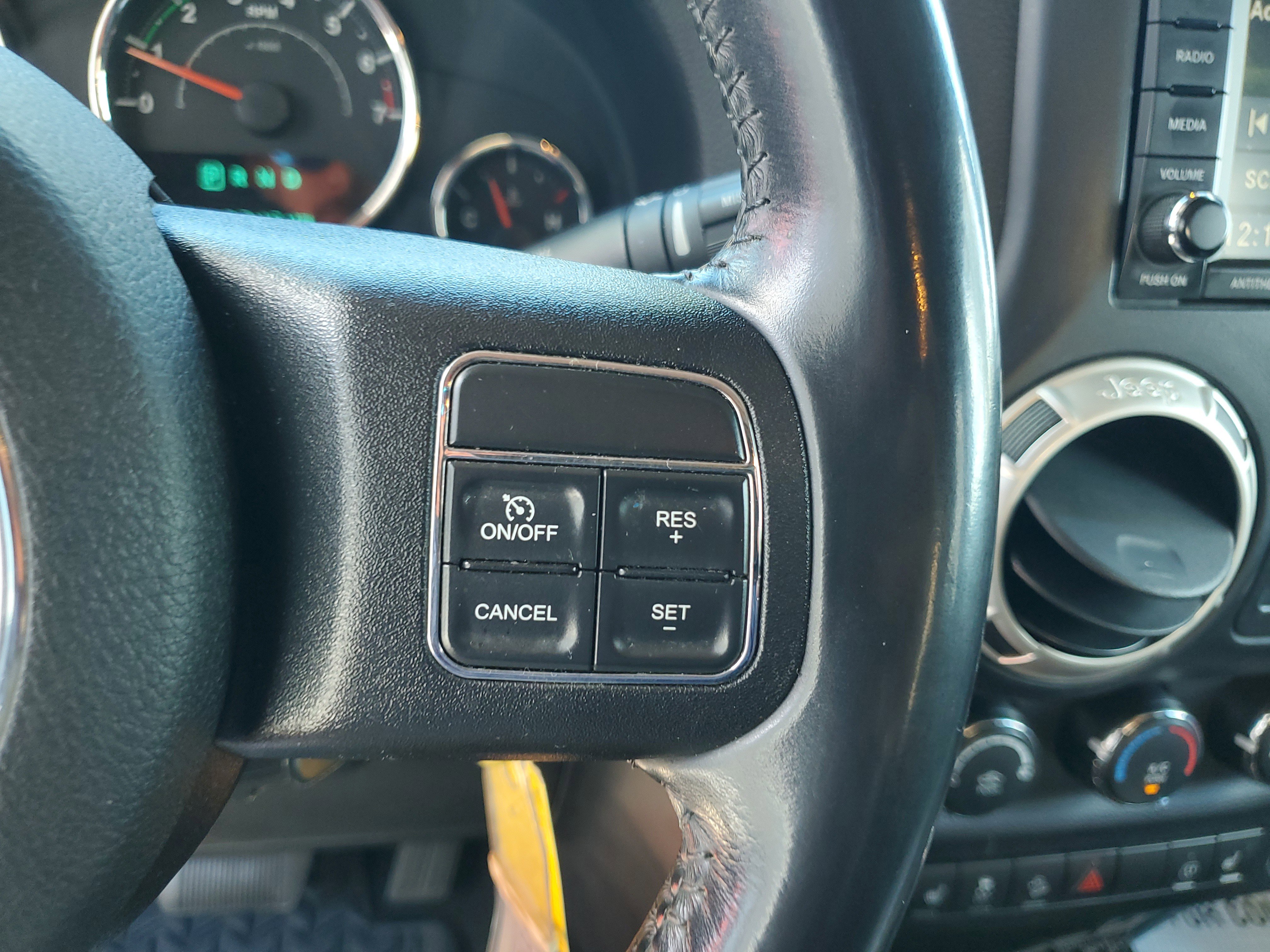 Used 2017 Jeep Wrangler Unlimited Sahara w/ Connectivity Group image 23