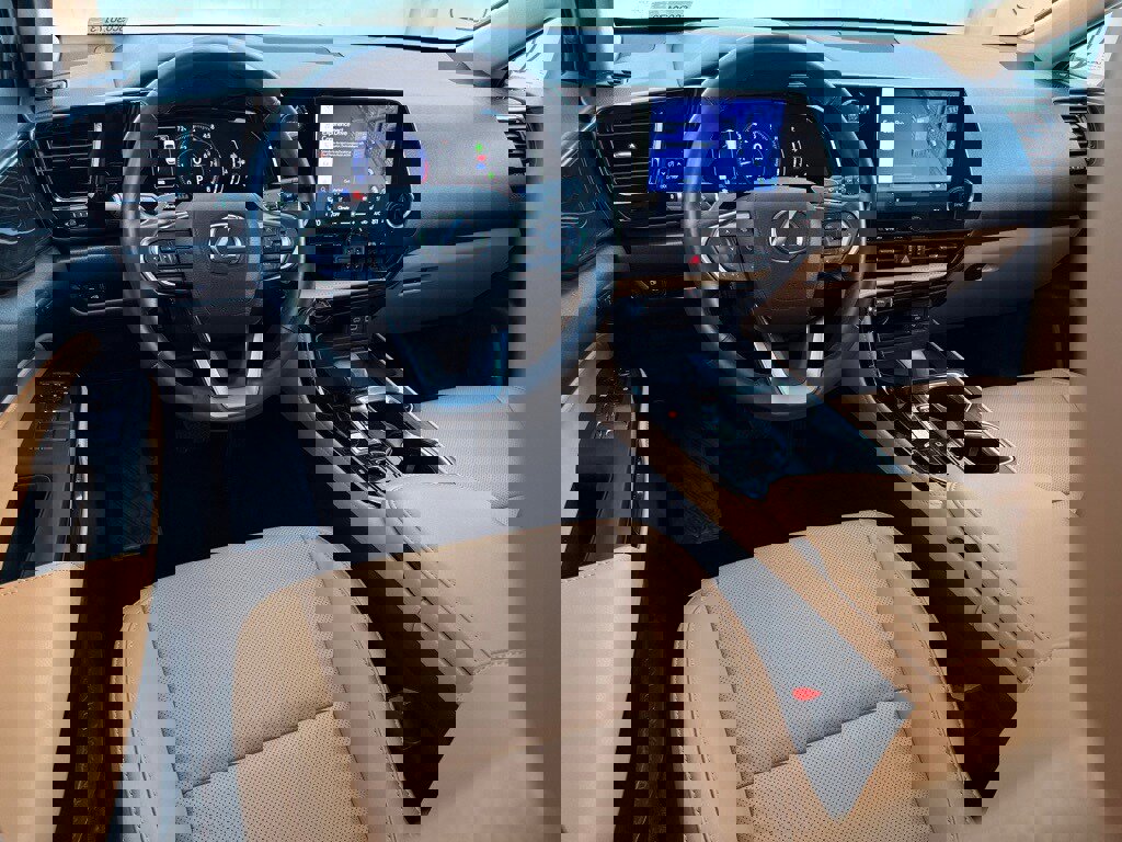 Certified 2025 Lexus NX 250 FWD w/ Premium Package image 13