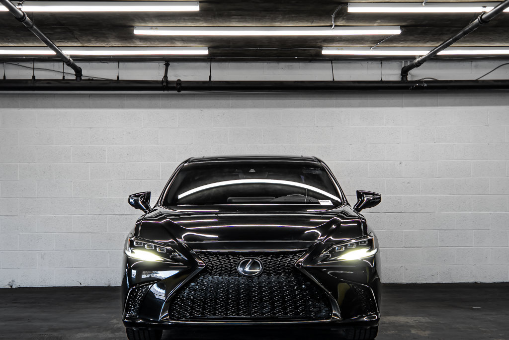 Used 2024 Lexus ES 300h F Sport w/ Accessory Package (Z2) FWD image 8