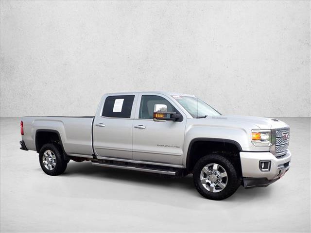 Used 2019 GMC Sierra 3500 Denali w/ Duramax Plus Package AWD/4WD image 6
