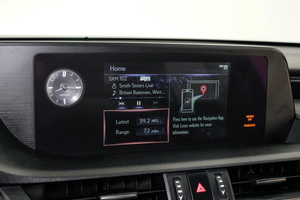 Used 2020 Lexus ES 300h 300h w/ Premium Package image 17