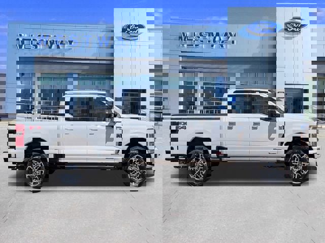New 2026 Ford F250 Platinum image 32