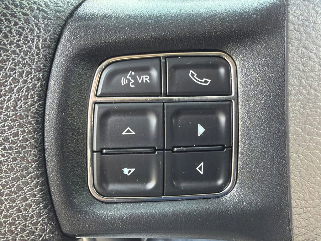 Used 2016 RAM 1500 Express image 24