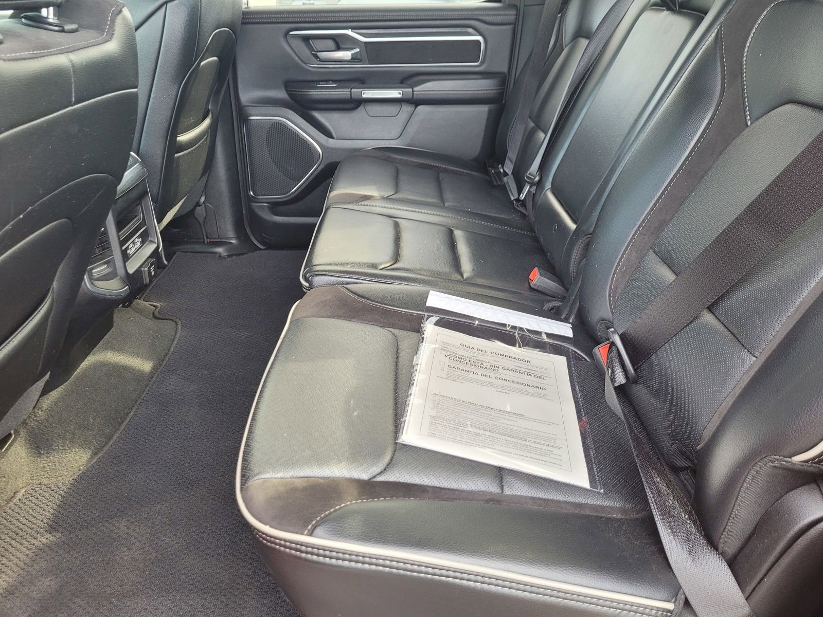 Used 2024 RAM 1500 Laramie image 11