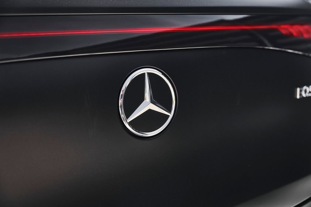 Used 2024 Mercedes-Benz Maybach EQS 680 4MATIC image 14