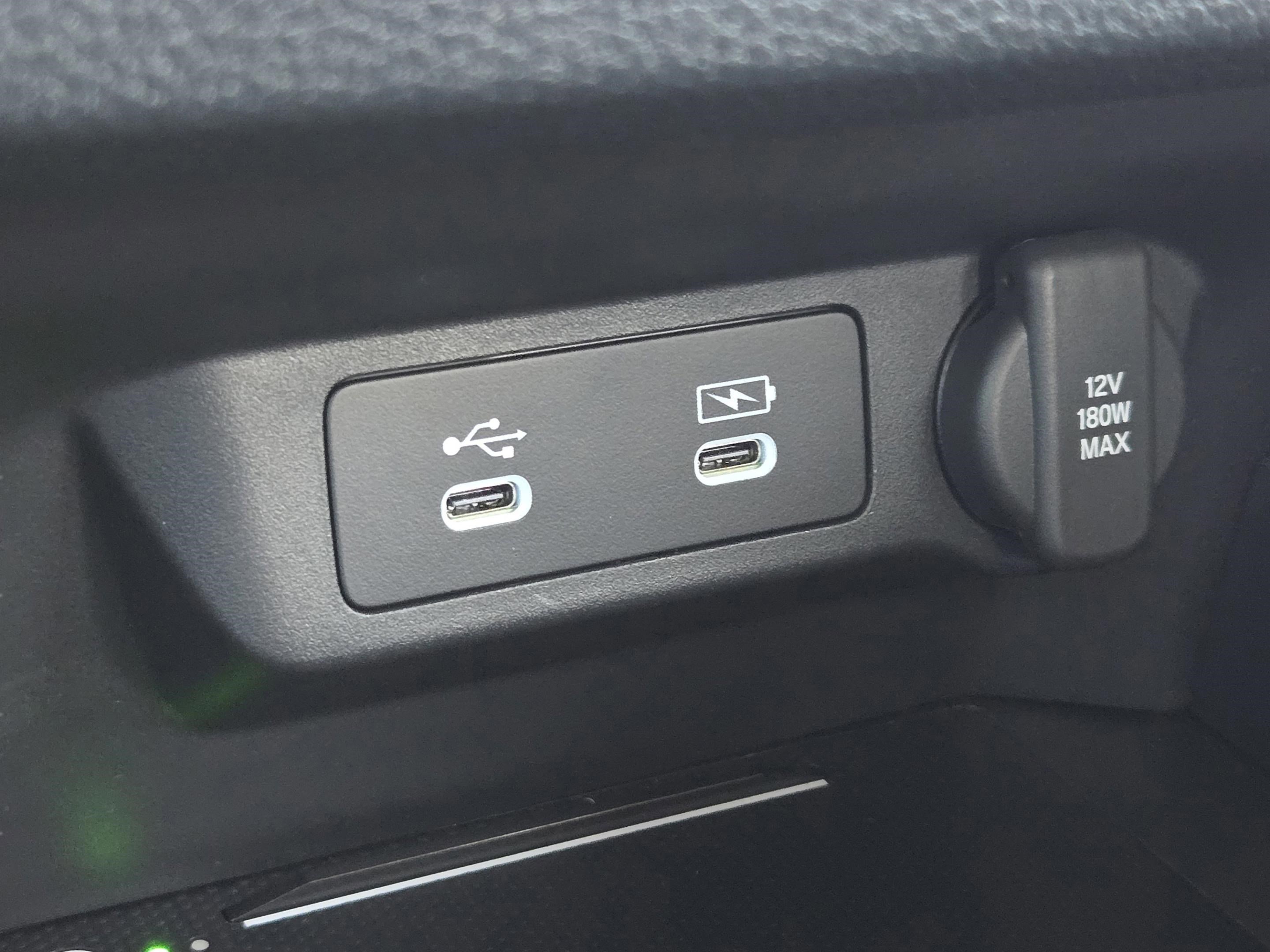 Certified 2025 Acura ADX Base image 17