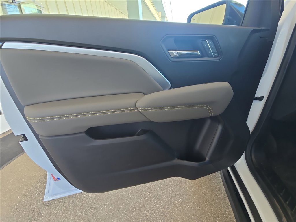 New 2026 Chevrolet Colorado ZR2 image 21