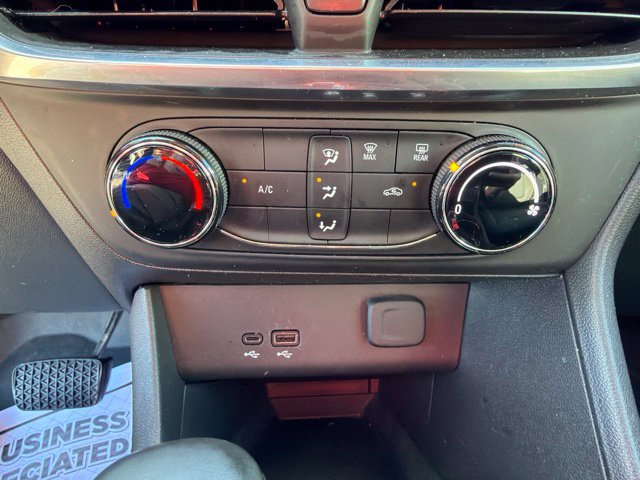 Used 2024 Buick Encore GX Preferred FWD image 20