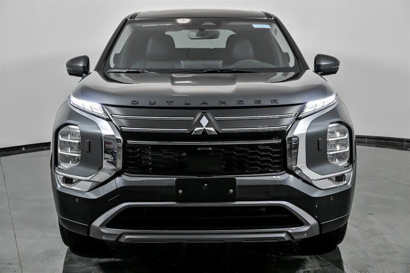 New 2026 Mitsubishi Outlander SE AWD/4WD image 4