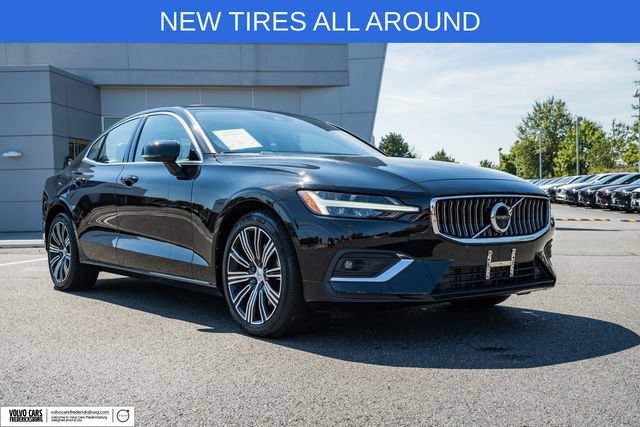 Used 2022 Volvo S60 B5 Inscription w/ Advanced Package